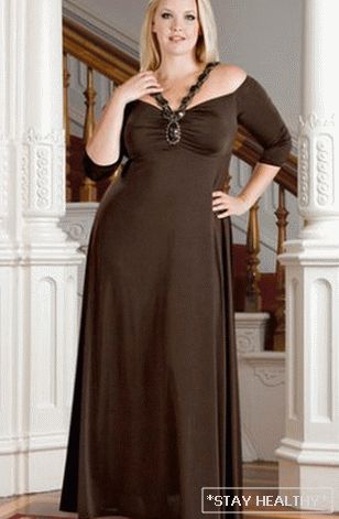 Vestido de noche perfecto para mujeres completas.