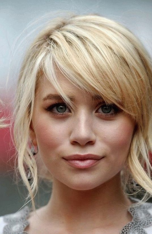 Estrellas de Hollywood con golpes oblicuos