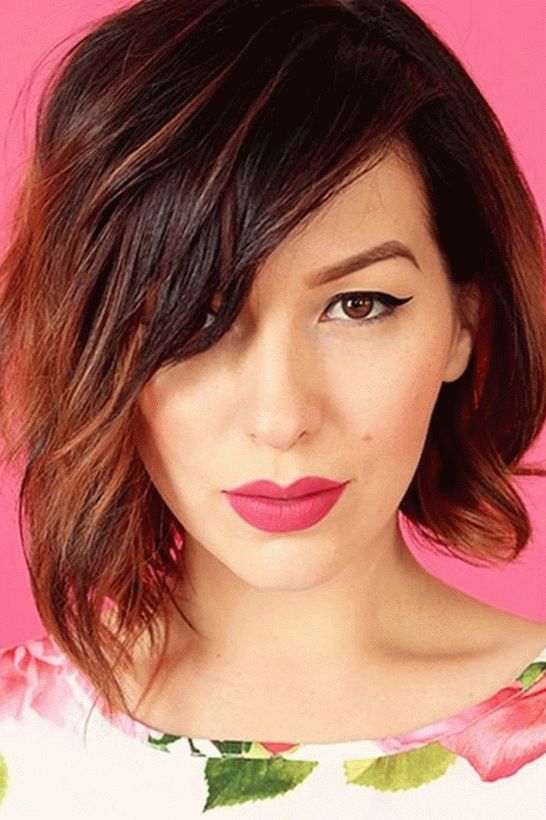 Lavado asimétrico con flequillo oblicuo