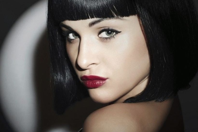 Flequillo de longitud media