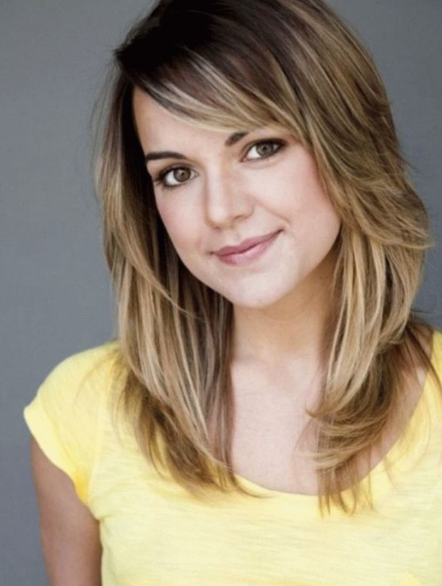 Flequillo oblicuo con resaltado