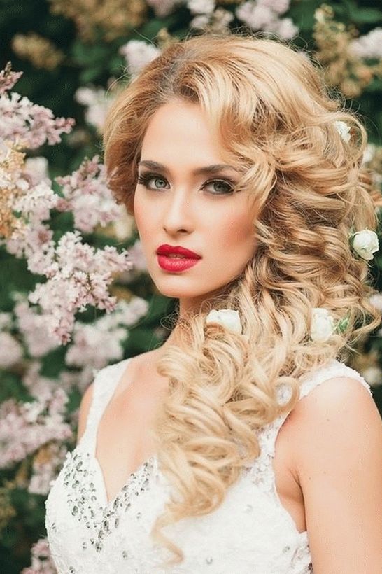 Peinado de novia para cabello largo