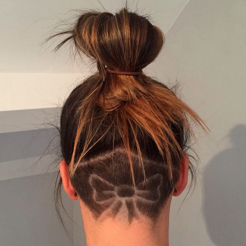 Peinados de mujer con nuca afeitada